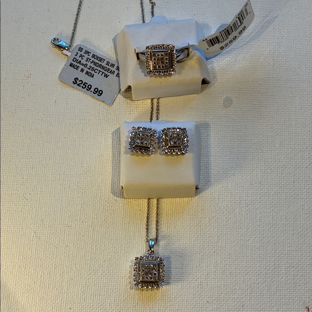 Elegant Sterling Silver and Diamond Jewelry Set